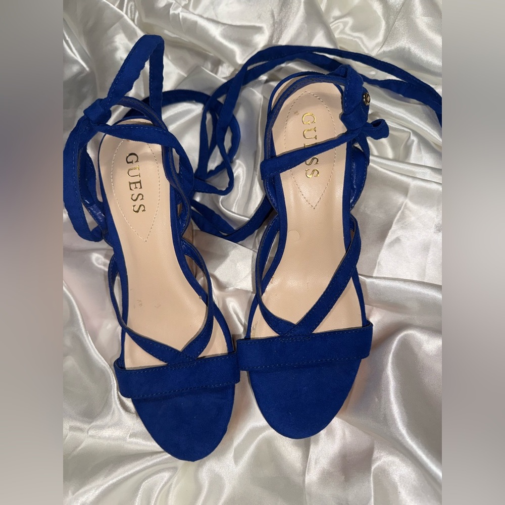 Guess Espadrille Sandals (6 1/2M)